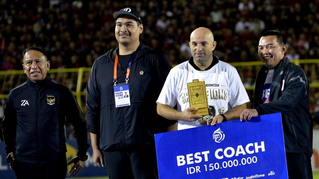 Alasan Bernardo Tavares Mundur dari PSM & Kronologi Gaji Nunggak Alasan Bernardo Tavares Mundur dari PSM & Kronologi Gaji Nunggak