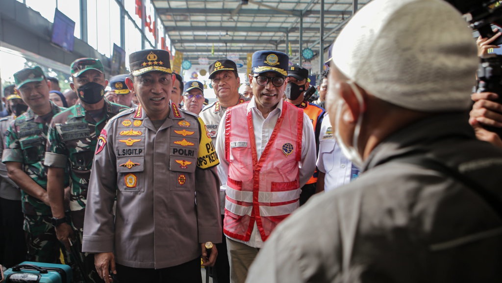 Menhub Sebut Balon Udara Bisa Ganggu Arus Balik Lebaran 2023