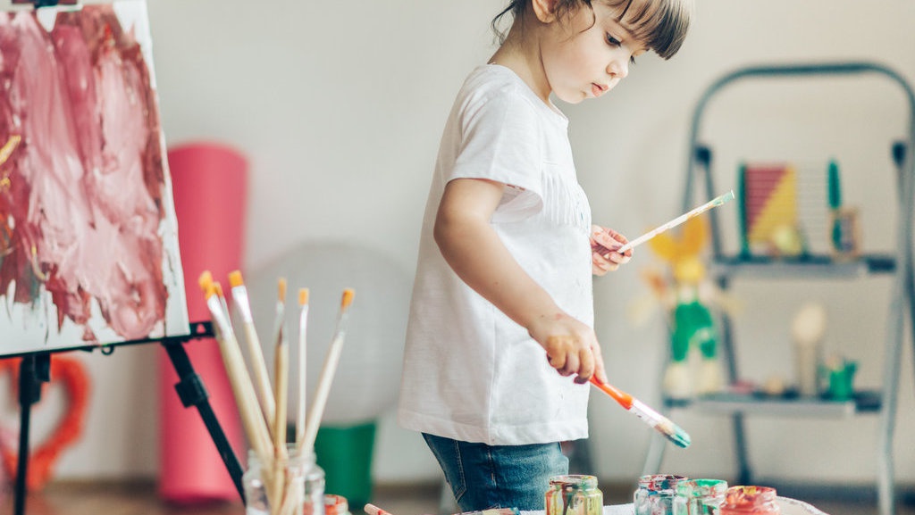 14 Ciri-ciri Kecerdasan Visual pada Anak dan Contohnya 14 Ciri-ciri Kecerdasan Visual pada Anak dan Contohnya