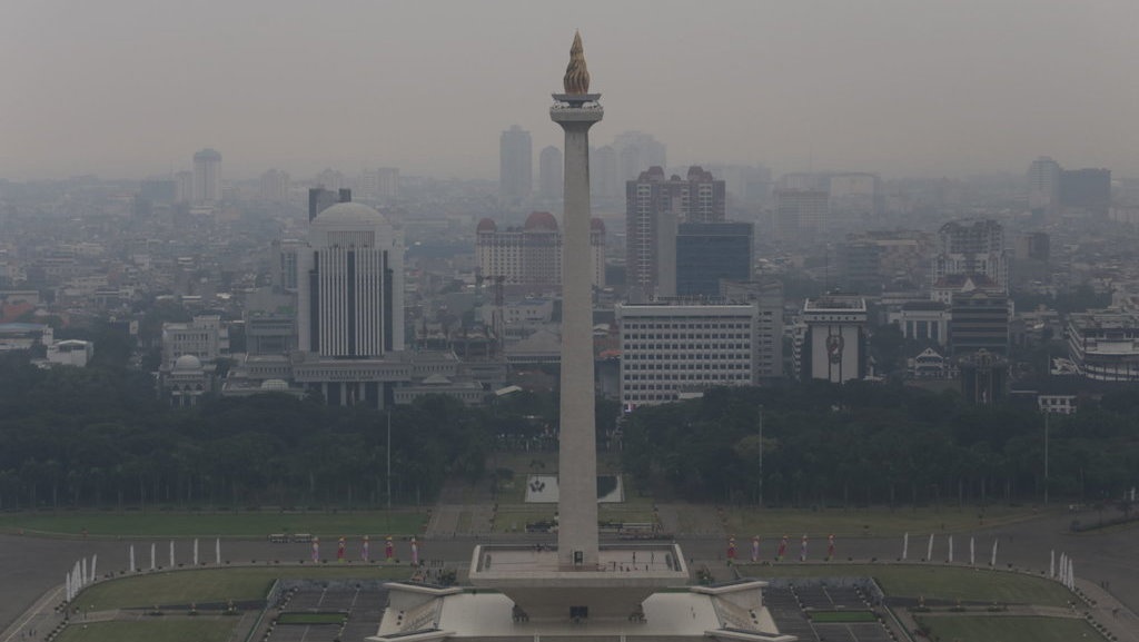 Penanganan Polusi Udara Tak Bisa dengan Cara Ditiup, Pak Heru Penanganan Polusi Udara Tak Bisa dengan Cara Ditiup, Pak Heru