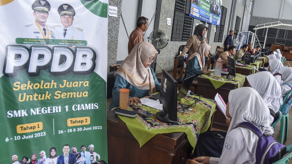 Cara Melihat Peserta PPDB Jabar 2023 & Data Pendaftar Tahap 1 Cara Melihat Peserta PPDB Jabar 2023 & Data Pendaftar Tahap 1