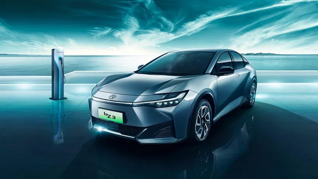 Spesifikasi Mobil Sedan Listrik Toyota bZ3 & Perkiraan Harganya Spesifikasi Mobil Sedan Listrik Toyota bZ3 & Perkiraan Harganya