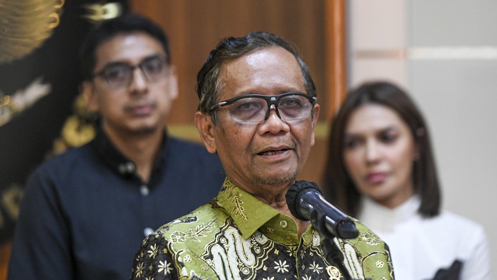 Mahfud Targetkan Pemberian Grasi Massal Napi Narkoba pada 2024 Mahfud Targetkan Pemberian Grasi Massal Napi Narkoba pada 2024