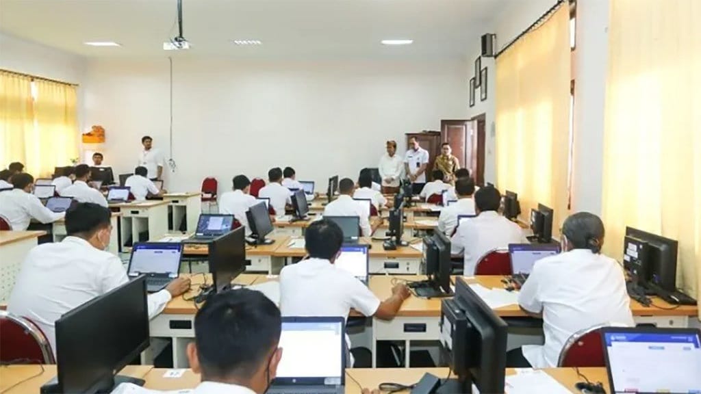 Karut-marut Data Tenaga Honorer di Tengah Rekrutmen CPNS 2023 Karut-marut Data Tenaga Honorer di Tengah Rekrutmen CPNS 2023