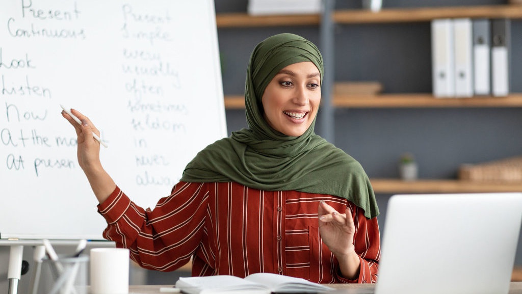 Upah Guru Masih Merana, Terancam Habis untuk Potongan Tapera Upah Guru Masih Merana, Terancam Habis untuk Potongan Tapera