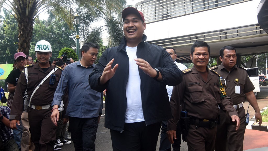 Menpora Dito Dicecar 24 Pertanyaan soal Kasus BTS Kominfo