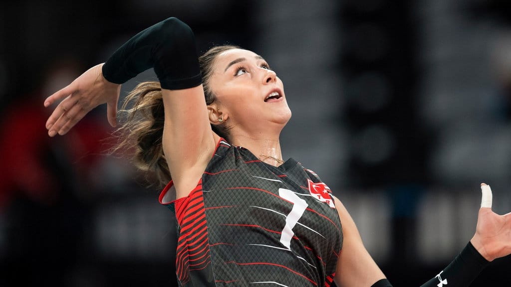 Foto & Biodata Hande Baladin Pemain Voli Turki VNL, Tinggi, Klub