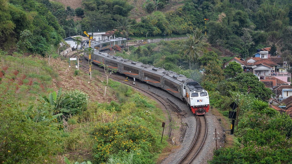 Tema Hari Perhubungan Nasional 17 September 2023 & Link Logo PDF Tema Hari Perhubungan Nasional 17 September 2023 & Link Logo PDF
