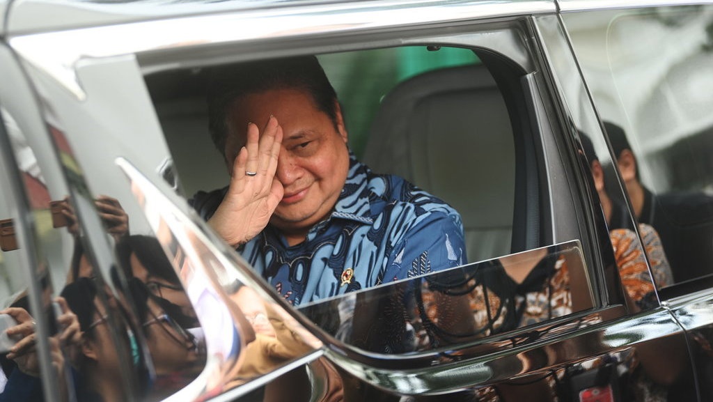 Airlangga soal Kader Golkar di Acara Nasdem: Surya Paloh Alumni Airlangga soal Kader Golkar di Acara Nasdem: Surya Paloh Alumni