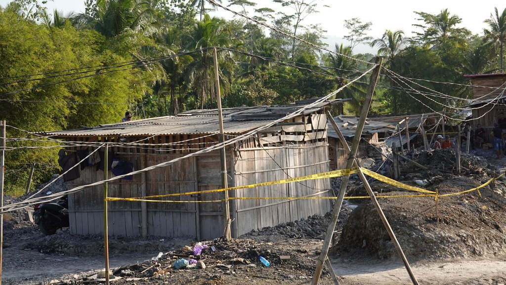 Insiden Banyumas, Jatam: Tambang Ilegal Kerap Abai Keselamatan Insiden Banyumas, Jatam: Tambang Ilegal Kerap Abai Keselamatan