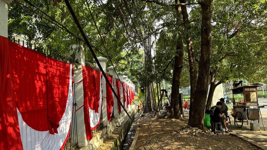 Mengenal Kabel Optik dan Syarat Izin Pemasangannya Mengenal Kabel Optik dan Syarat Izin Pemasangannya