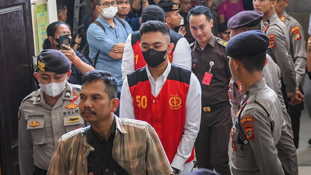 Mario Dandy Dituntut 12 Tahun Penjara terkait Penganiayaan David Mario Dandy Dituntut 12 Tahun Penjara terkait Penganiayaan David
