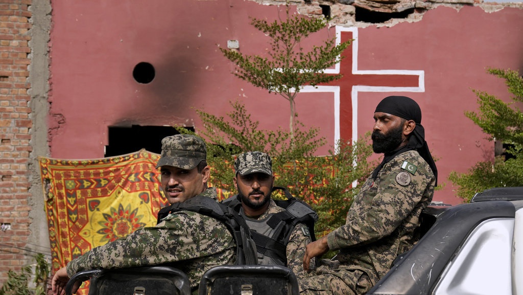 Kronologi Massa di Pakistan Bakar Gereja: Apa Penyebabnya? Kronologi Massa di Pakistan Bakar Gereja: Apa Penyebabnya?