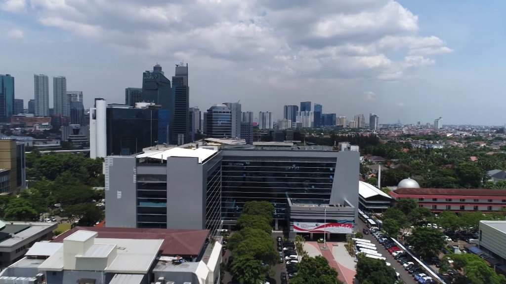 Wamenaker Noel Kena OTT KPK, Satpam Jaga Ketat Gerbang Kemnaker Wamenaker Noel Kena OTT KPK, Satpam Jaga Ketat Gerbang Kemnaker