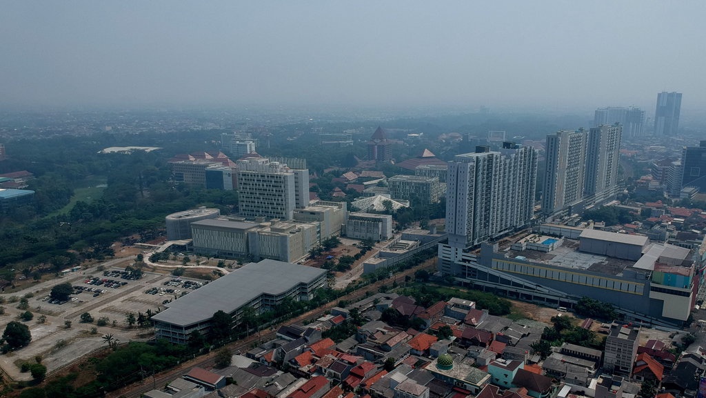 Sekda DKI Minta Warga Turut Kurangi Polusi dengan Tanam Pohon Sekda DKI Minta Warga Turut Kurangi Polusi dengan Tanam Pohon