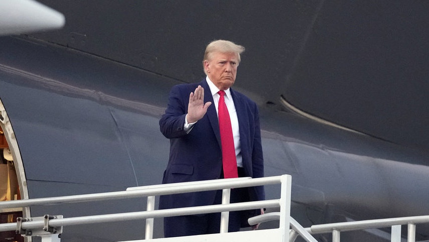 Trump Ancam Bakal Lebih Banyak Serangan Jika Iran Tak Berdamai Trump Ancam Bakal Lebih Banyak Serangan Jika Iran Tak Berdamai