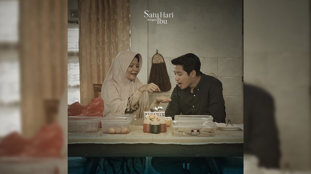 Sinopsis Film Satu Hari Dengan Ibu yang Dibintangi Chand Kelvin