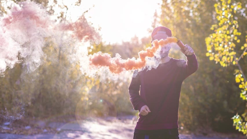 Apa Itu Flare & Fungsinya yang Viral karena Prewedding di Bromo?