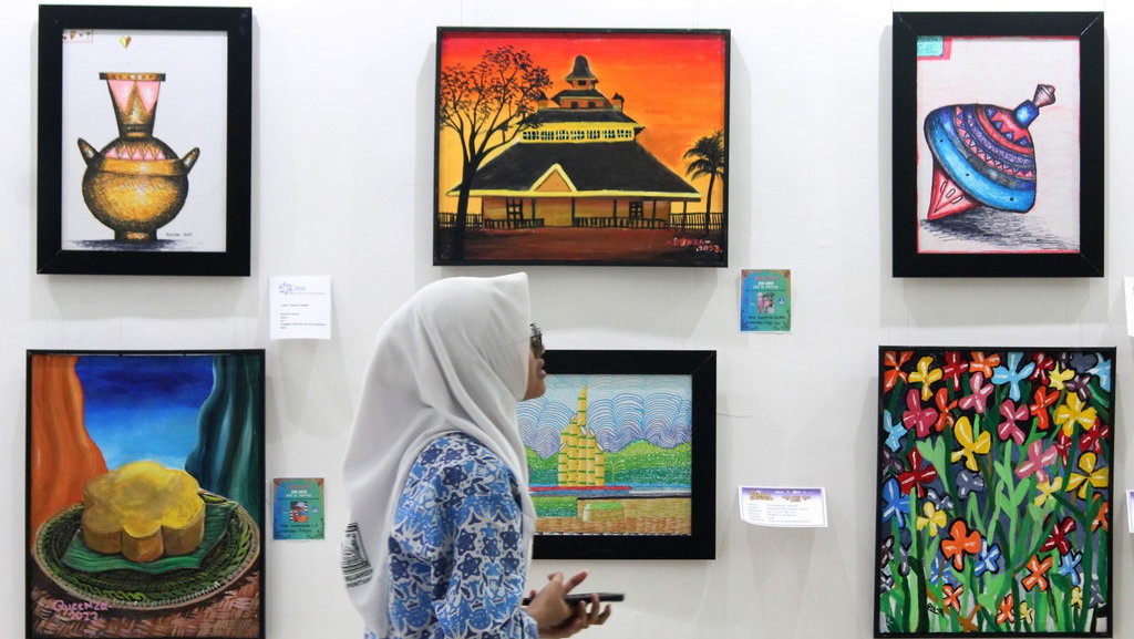 Cara Menulis Kritik Karya Seni Rupa, Tujuan, dan Contohnya Cara Menulis Kritik Karya Seni Rupa, Tujuan, dan Contohnya