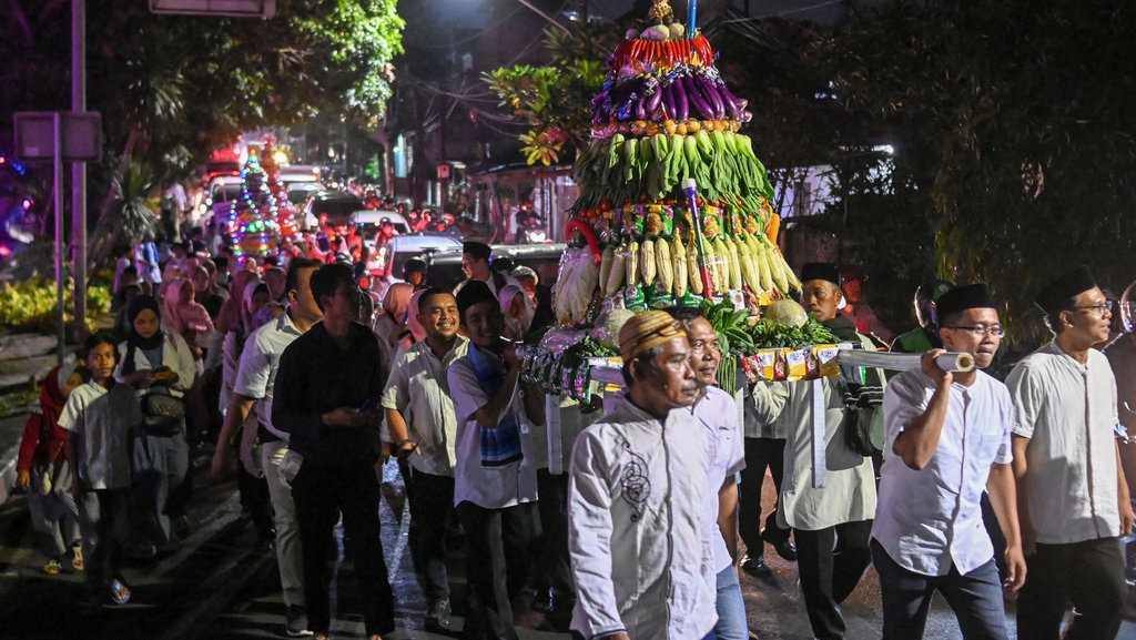 50 Ucapan Kata-Kata Maulid Nabi untuk Pawai yang Menarik 50 Ucapan Kata-Kata Maulid Nabi untuk Pawai yang Menarik