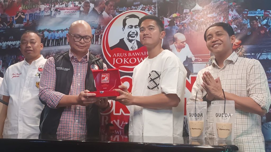 Arus Bawah Jokowi Yakin Pilihan Politik Kaesang & Bapaknya Sama