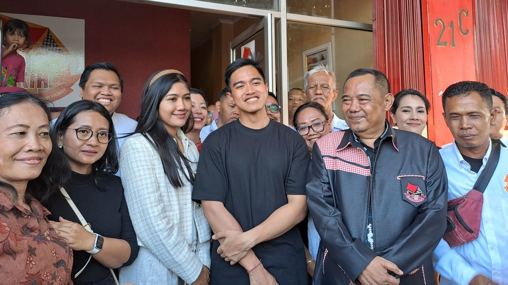 Ketika Kaesang Pangarep Berupaya Tarik Relawan Jokowi ke PSI Ketika Kaesang Pangarep Berupaya Tarik Relawan Jokowi ke PSI