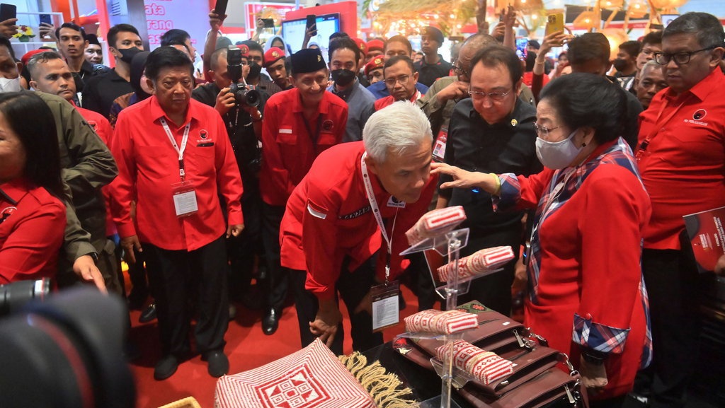 Djarot Yakin PDIP Tolak Usulan Ganjar Cawapres Prabowo Djarot Yakin PDIP Tolak Usulan Ganjar Cawapres Prabowo