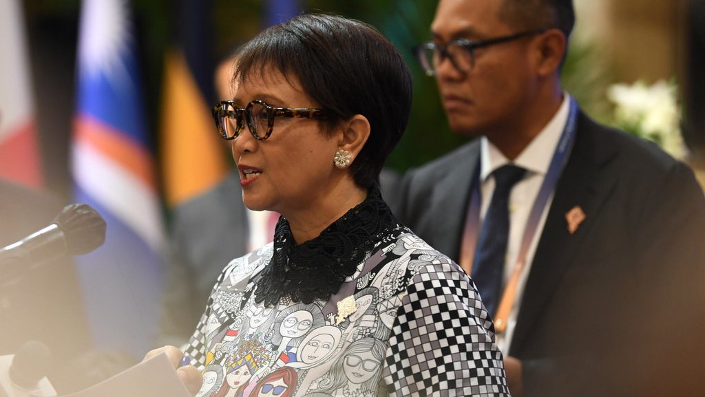 Menlu Bacakan Puisi untuk Palestina: Indonesia Pantang Mundur