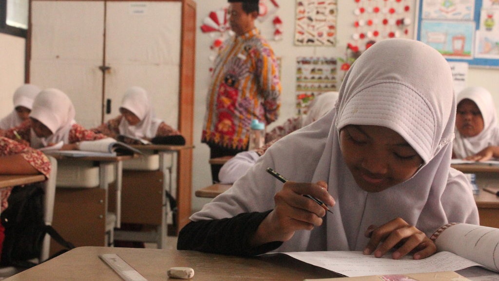 50 Soal PTS PKN Kelas 6 Semester 2 dan Kunci Jawabannya 50 Soal PTS PKN Kelas 6 Semester 2 dan Kunci Jawabannya