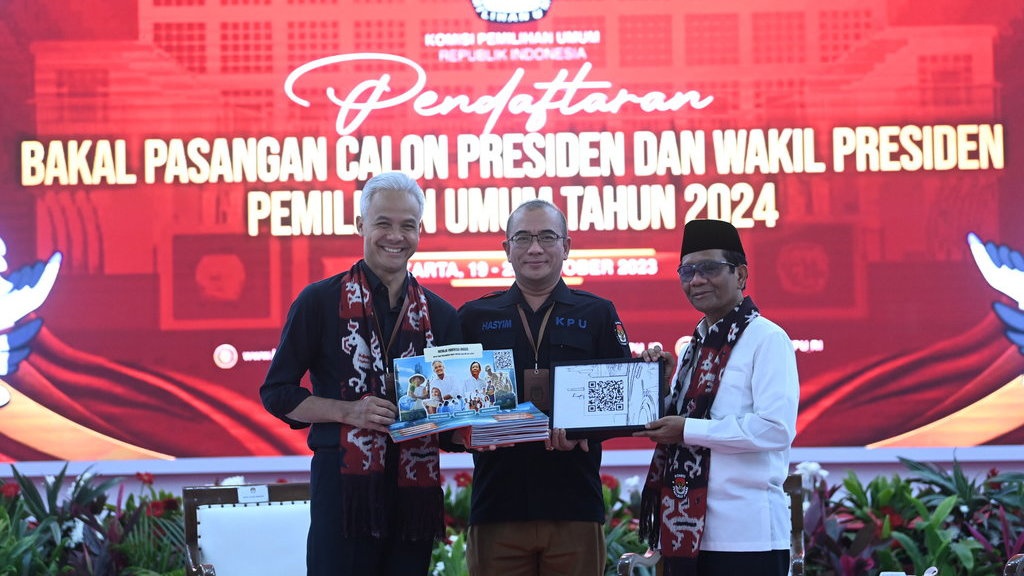 Usai Daftar ke KPU, Ganjar-Mahfud ke Rumah Megawati