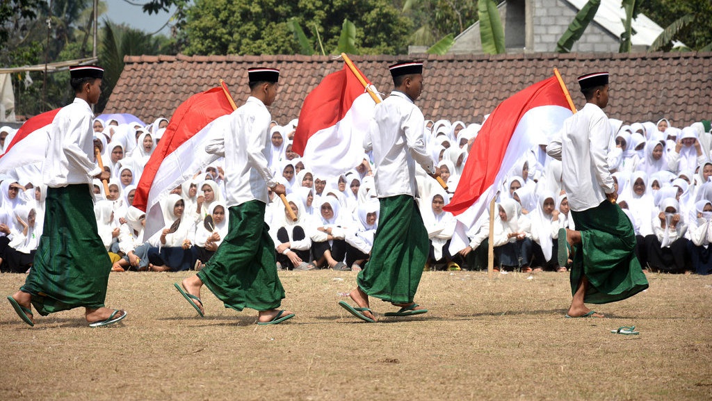 5 Contoh Teks MC Hari Santri Nasional untuk Pembawa Acara 5 Contoh Teks MC Hari Santri Nasional untuk Pembawa Acara
