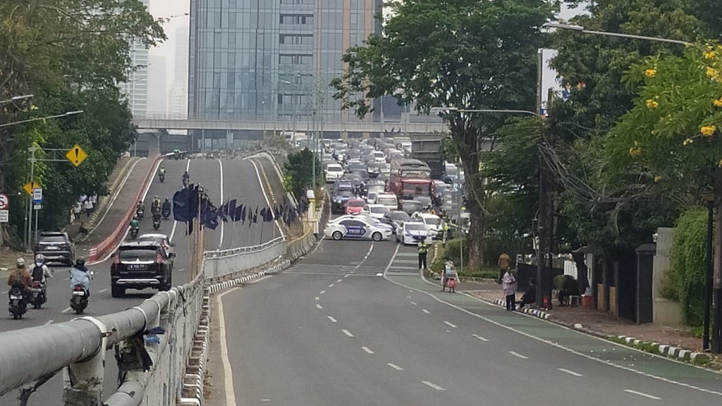 Rekayasa Lalu Lintas saat Deklarasi Pemilu Damai di KPU Hari Ini Rekayasa Lalu Lintas saat Deklarasi Pemilu Damai di KPU Hari Ini