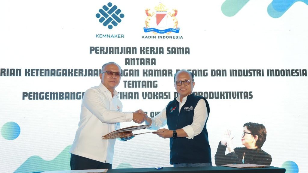 Kemnaker-Kadin Teken MoU Perkuat Informasi Pasar Kerja & Vokasi