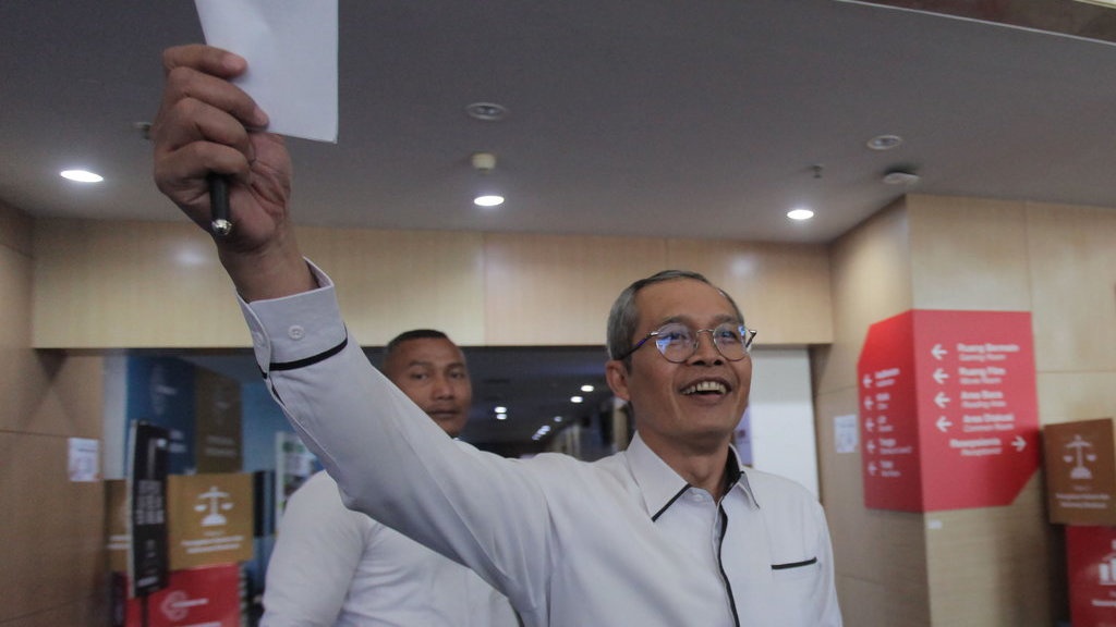 Alex KPK Batal Diperiksa di Kasus Pertemuan dengan Eko Darmanto