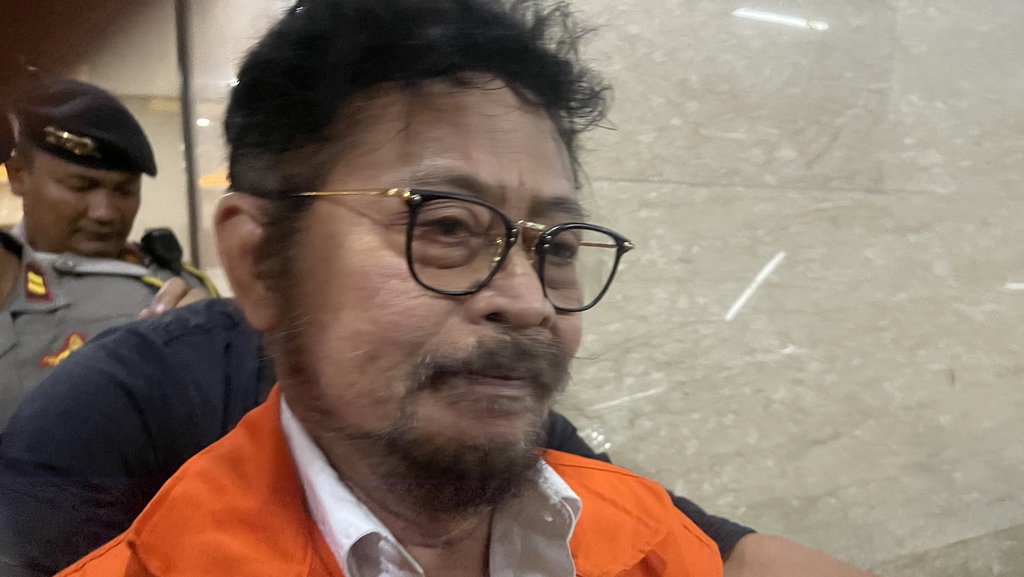 SYL Tiba di Bareskrim untuk Diperiksa Terkait Pemerasan Firli SYL Tiba di Bareskrim untuk Diperiksa Terkait Pemerasan Firli