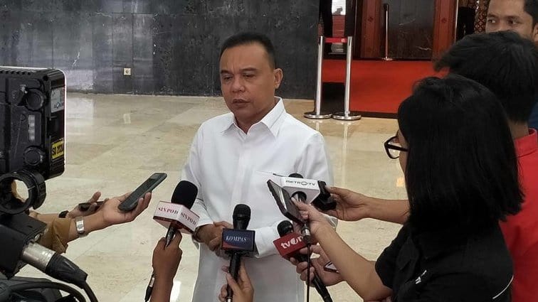 Gerindra Sebut KIM Condong Usung Dedi-Bima di Pilkada Jabar Gerindra Sebut KIM Condong Usung Dedi-Bima di Pilkada Jabar