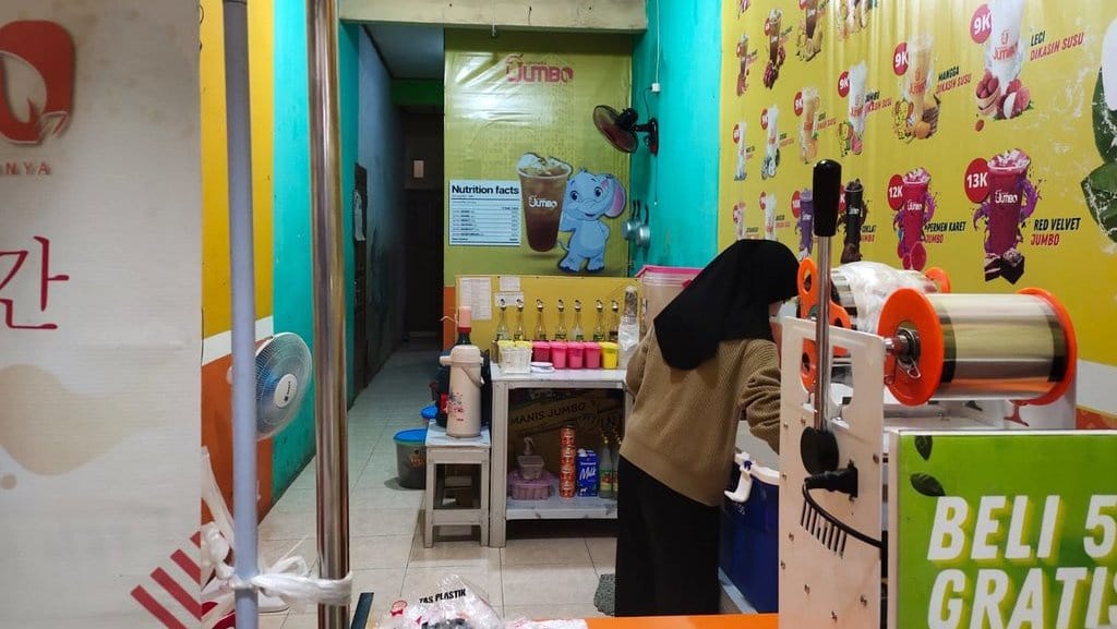 Jerit Pelaku Usaha Mikro saat Harga Gula Melejit Naik Jerit Pelaku Usaha Mikro saat Harga Gula Melejit Naik