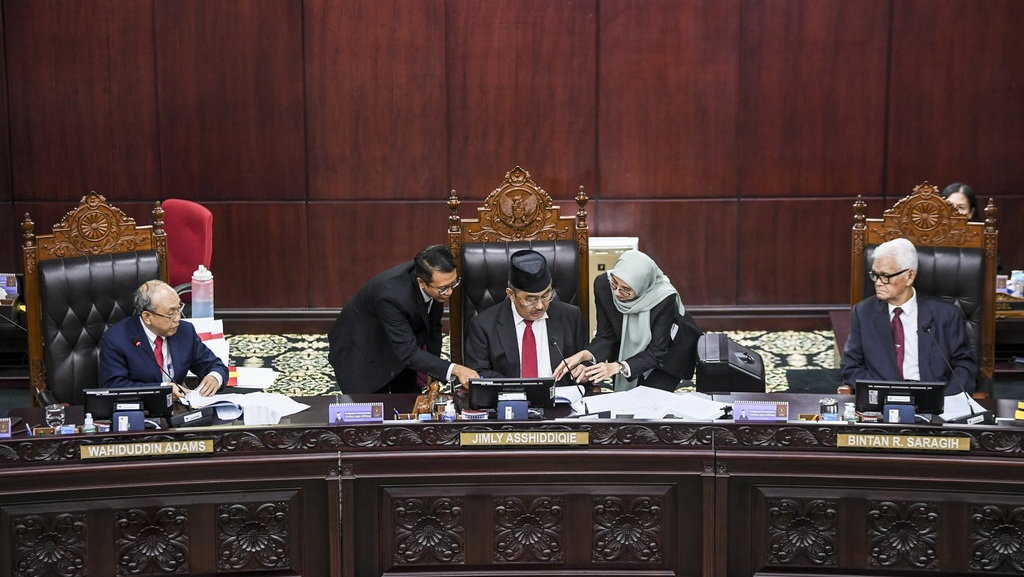 Urgensi Pembentukan MKMK Permanen Usai Putusan Etik Anwar Usman Urgensi Pembentukan MKMK Permanen Usai Putusan Etik Anwar Usman