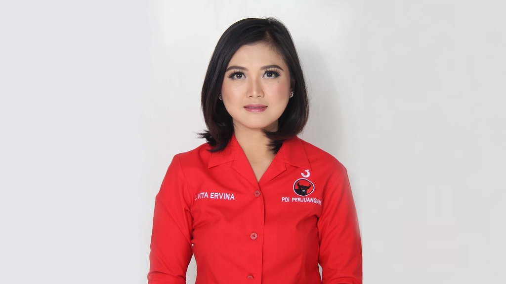 Koleksi Barang Mewah Vita Ervina & Berapa Harta Kekayaannya?