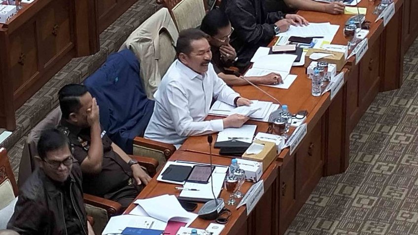 Fraksi Demokrat Ingatkan Intelijen Tak Intervensi Pemilu 2024 Fraksi Demokrat Ingatkan Intelijen Tak Intervensi Pemilu 2024