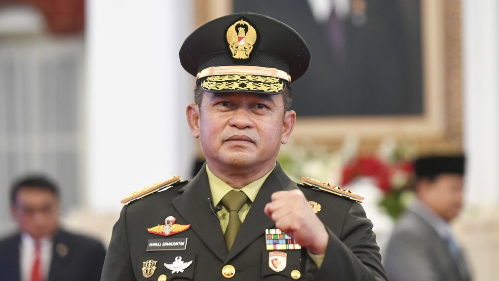 Mahfud Bilang Aparat Beking Tambang Ilegal, KSAD: Yang Mana? Mahfud Bilang Aparat Beking Tambang Ilegal, KSAD: Yang Mana?