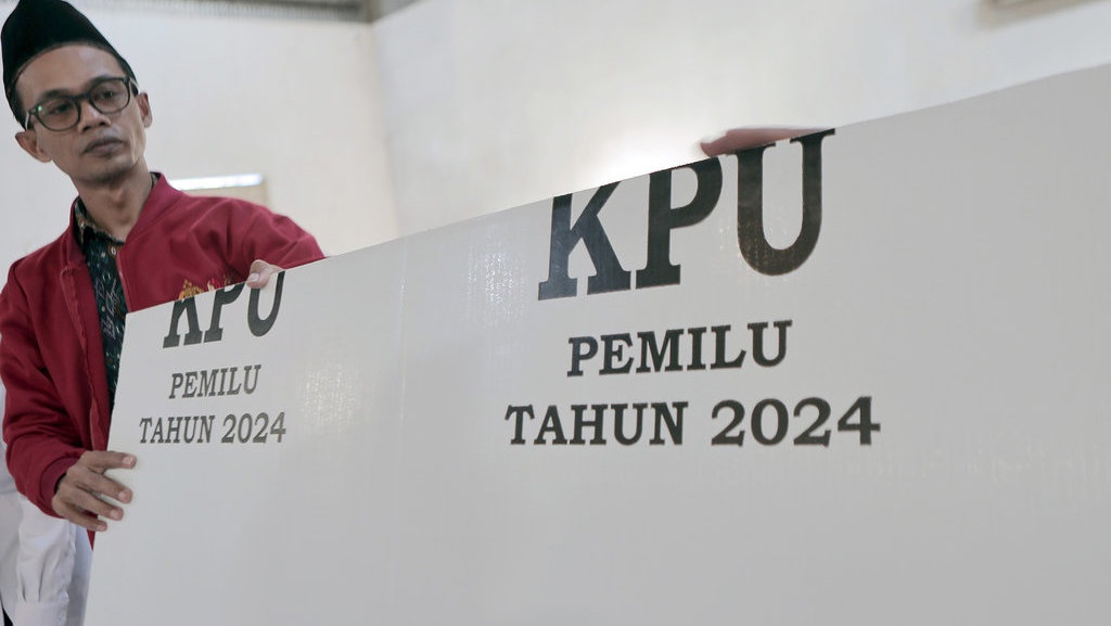 Karut-marut Logistik Pemilu di LN dan Hak Politik yang Terancam Karut-marut Logistik Pemilu di LN dan Hak Politik yang Terancam