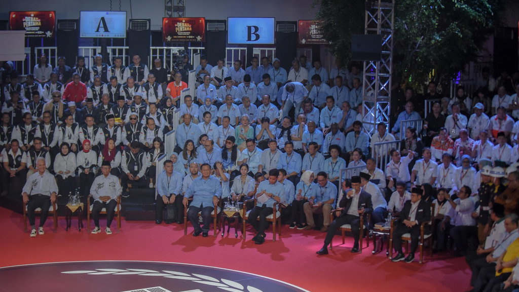 Beda Solusi Prabowo, Ganjar & Anies soal Papua saat Debat Capres Beda Solusi Prabowo, Ganjar & Anies soal Papua saat Debat Capres