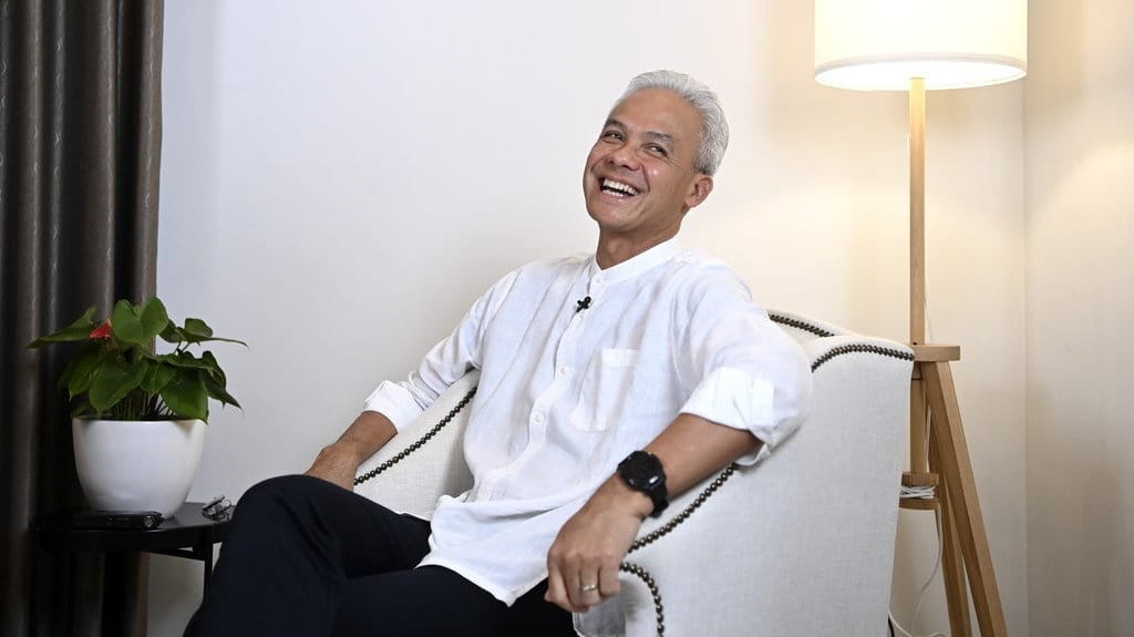 Mengenal KTP Sakti ala Ganjar Pranowo, Apa Saja Keunggulannya? Mengenal KTP Sakti ala Ganjar Pranowo, Apa Saja Keunggulannya?