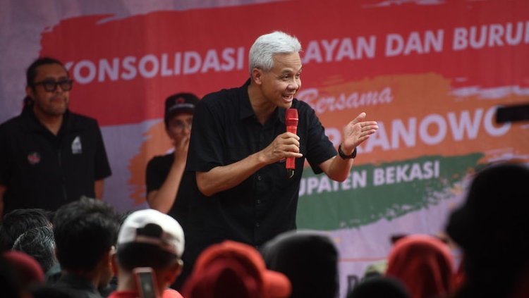 Revisi UU Ciptaker, Murni Janji atau Cuma Lip Service Ganjar? Revisi UU Ciptaker, Murni Janji atau Cuma Lip Service Ganjar?