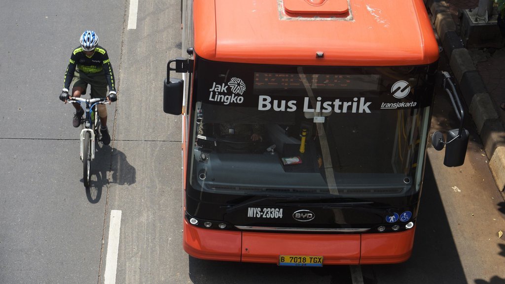 Tahun 2025 Jakarta Akan Operasikan 500 Bus Listrik Tahun 2025 Jakarta Akan Operasikan 500 Bus Listrik
