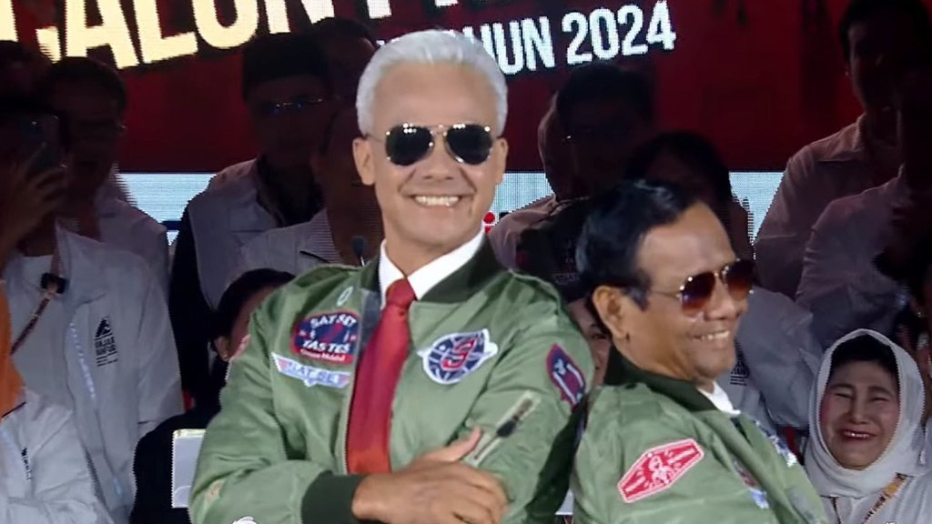 Kenapa Nama Mahfud dan Ganjar Sempat Hilang dari Pencarian di X? Kenapa Nama Mahfud dan Ganjar Sempat Hilang dari Pencarian di X?