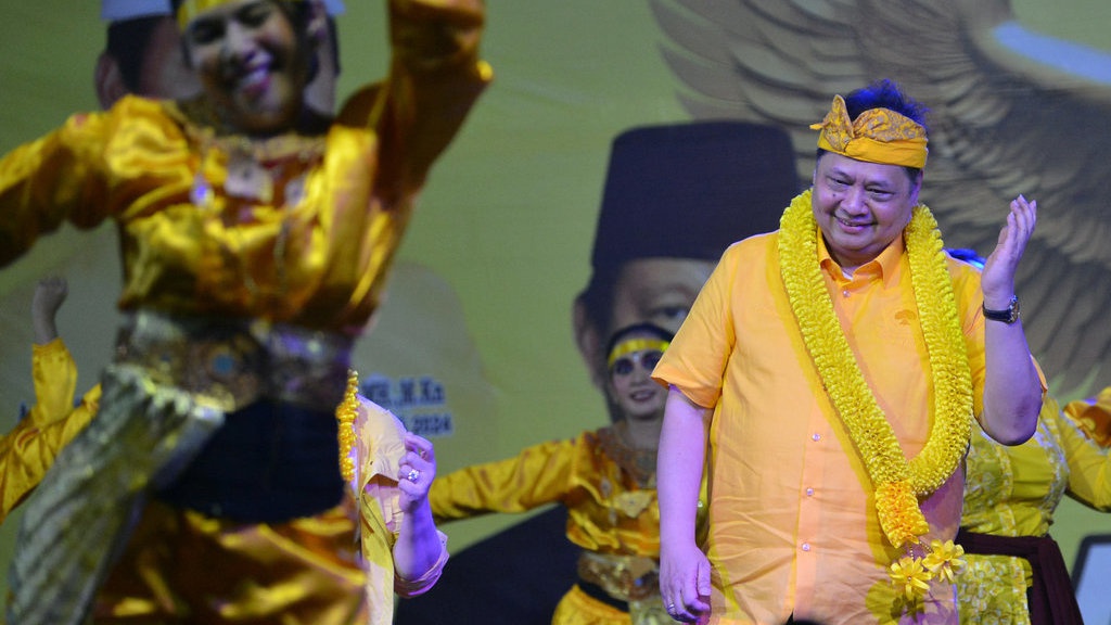 Airlangga Hartarto Diisukan Mundur dari Ketum Partai Golkar Airlangga Hartarto Diisukan Mundur dari Ketum Partai Golkar