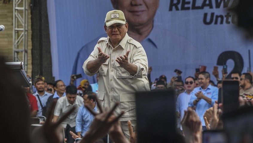 Prabowo Pilih Istirahat & Baca Jelang Debat Kelima Pilpres 2024