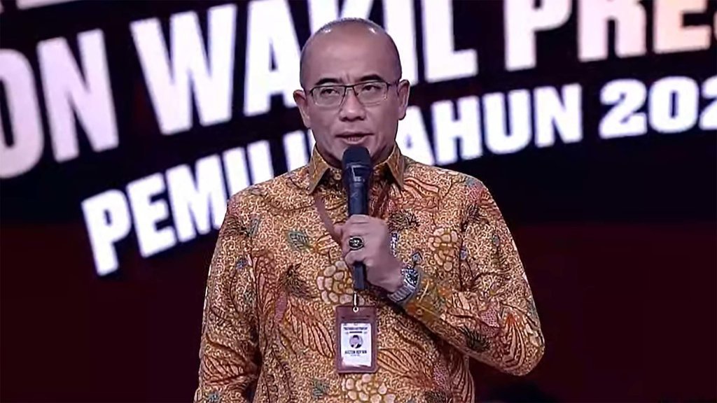 Buka Debat Cawapres, KPU Ajak Warga Lihat Visi & Misi Para Calon Buka Debat Cawapres, KPU Ajak Warga Lihat Visi & Misi Para Calon